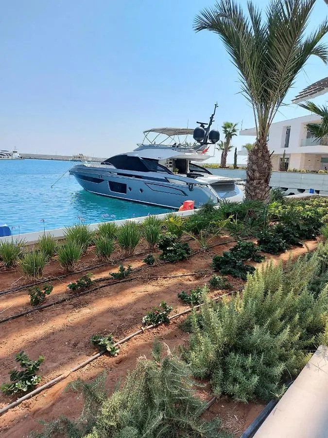 Denises Apartment Ayia Napa B3 0*,