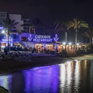  Hotel de apartamente Karousos