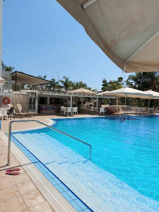 Denises Apartment Ayia Napa B3 0*,